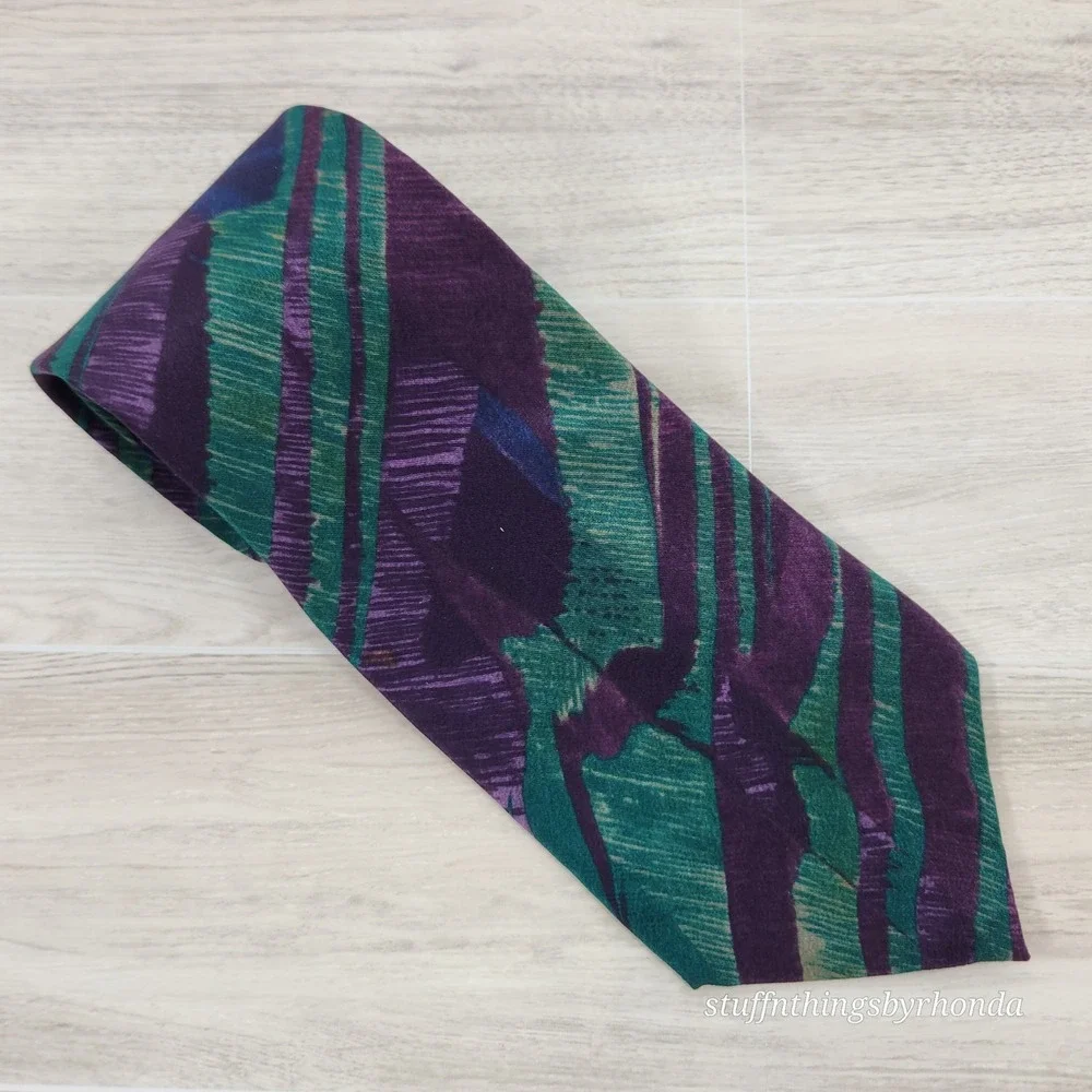 Molecular Expressions By Stonehenge Men's Neck Tie 